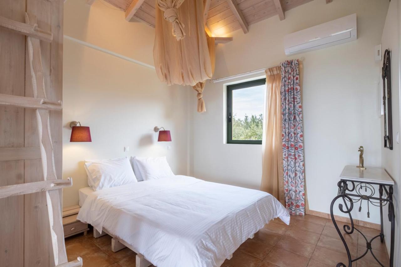Chamaloni Cottages Финикунда Экстерьер фото